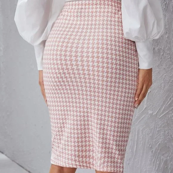 Button Detailed Houndstooth Print Midi Skirt - pink - Picture 3 of 6